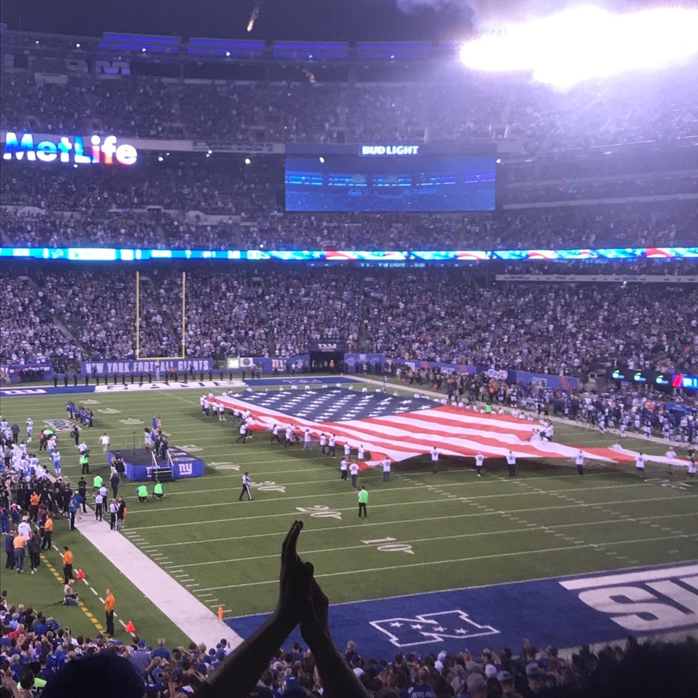 Meet your Posher, Carl